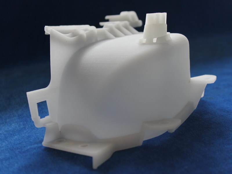 Selective Laser Sintering (SLS)